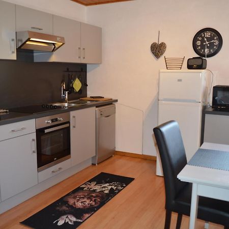 Villa Les Melezes A Stavelot, 5 Personnes Exterior foto