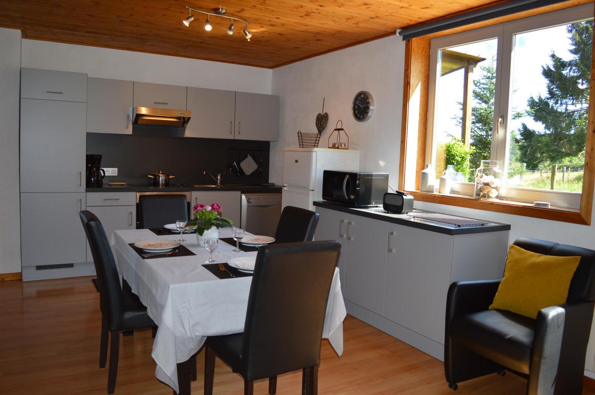 Villa Les Melezes A Stavelot, 5 Personnes Exterior foto
