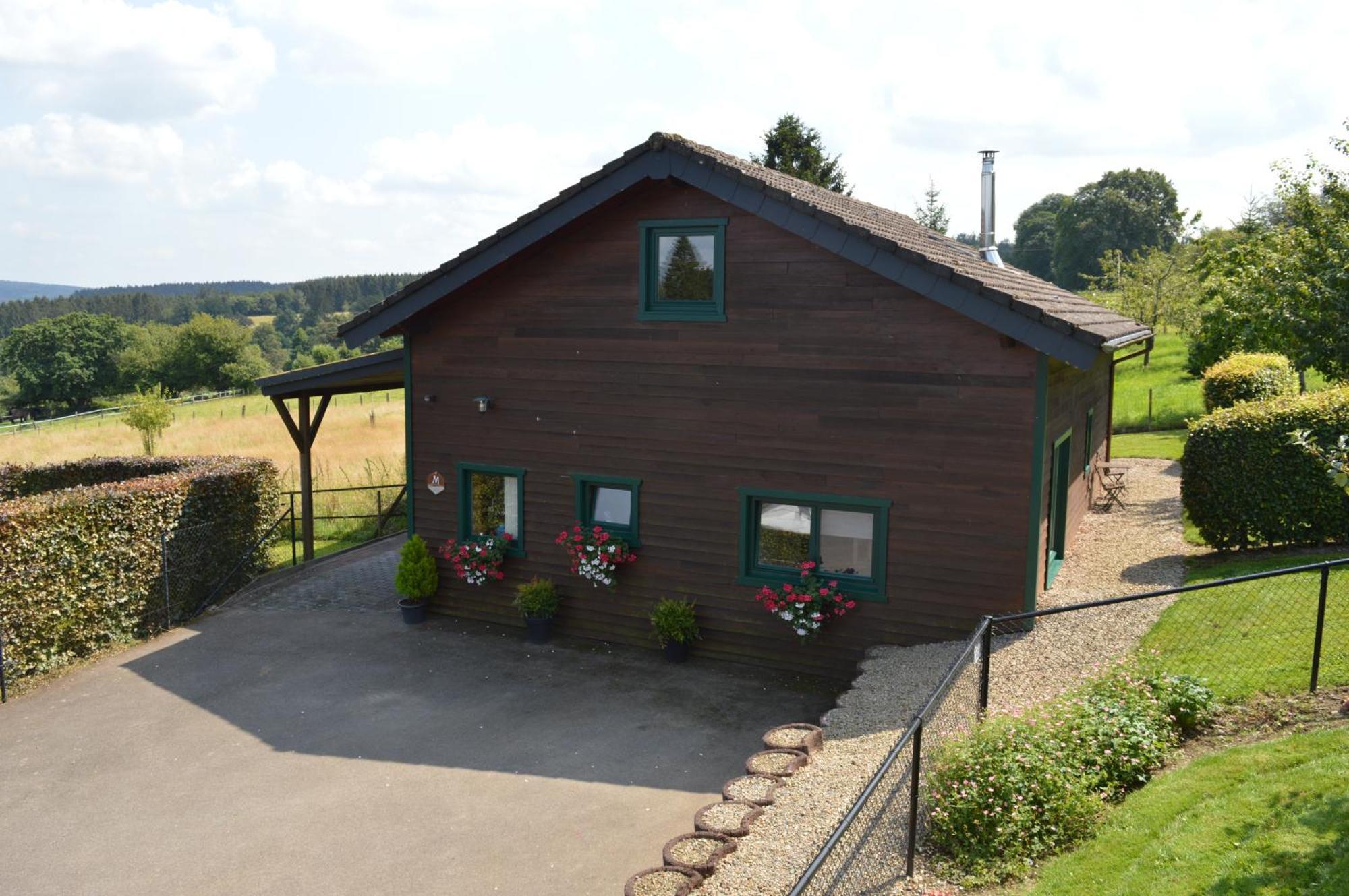 Villa Les Melezes A Stavelot, 5 Personnes Exterior foto