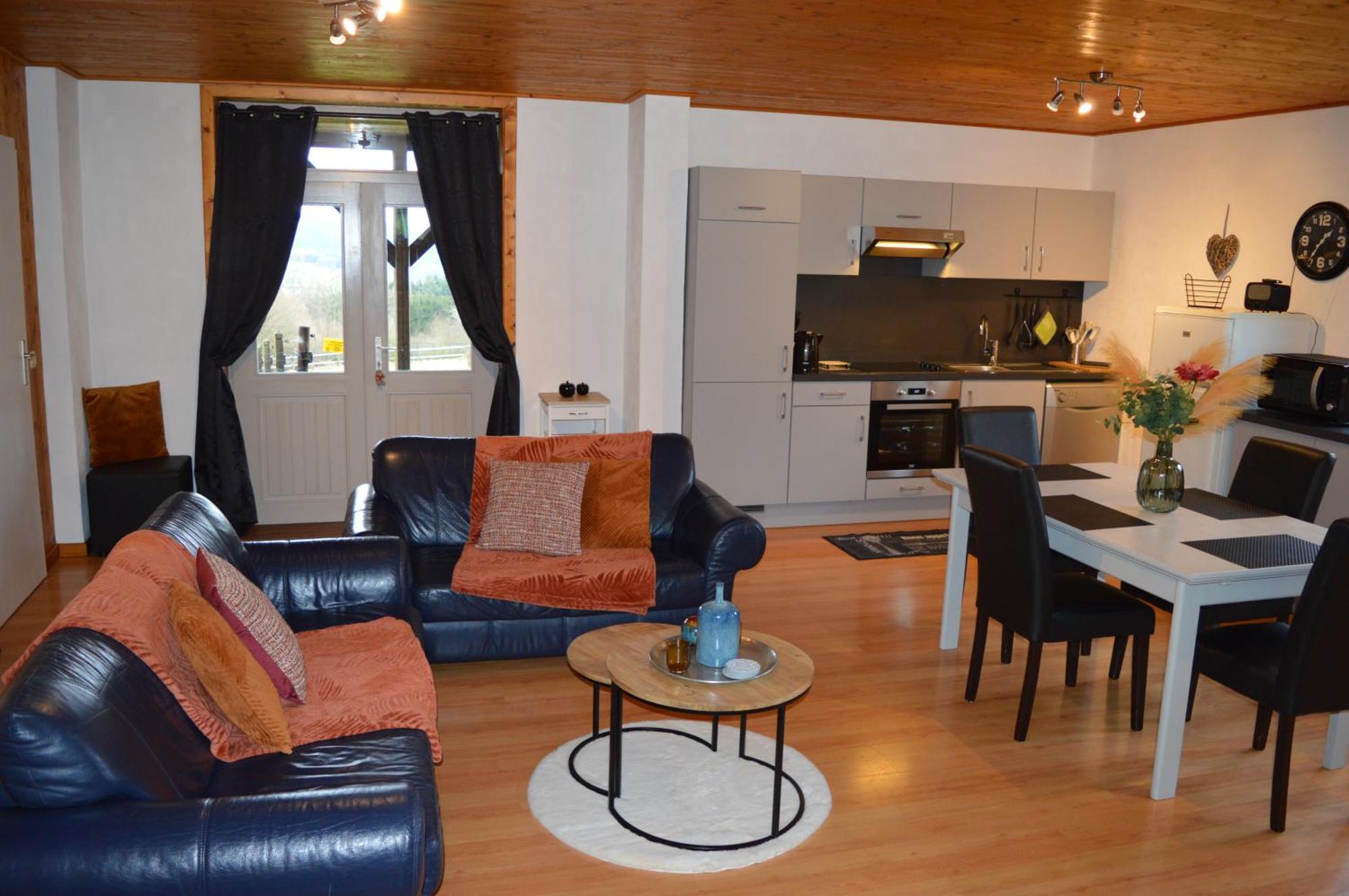 Villa Les Melezes A Stavelot, 5 Personnes Exterior foto